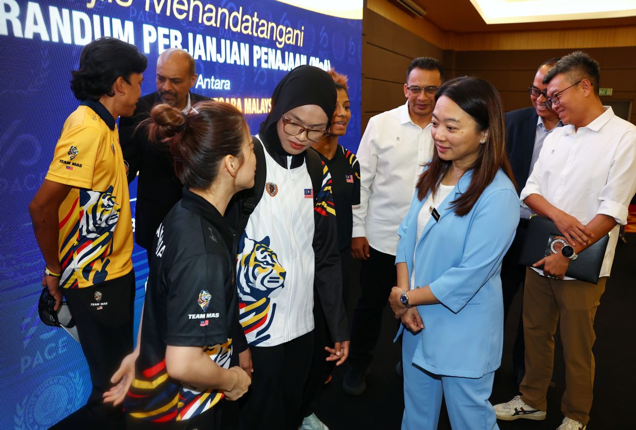 Hannah calls for BAM and professional shuttlers to spar together under RTG