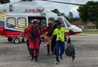 Rescuers trek 10 hours to save Orang Asli man after snake bite in Gerik