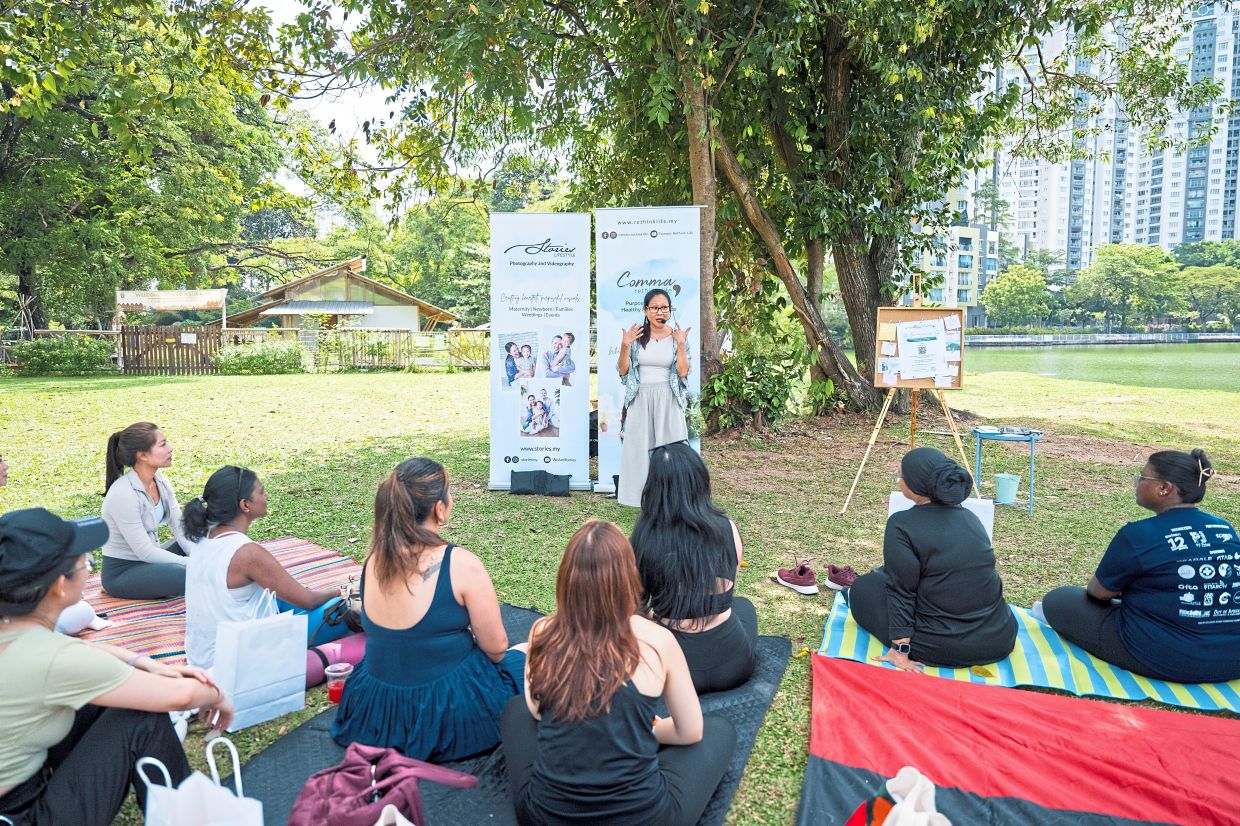In Elevate Sessions, attendees listened to inspiring talks outdoors. Photo: Women Wellness Festival