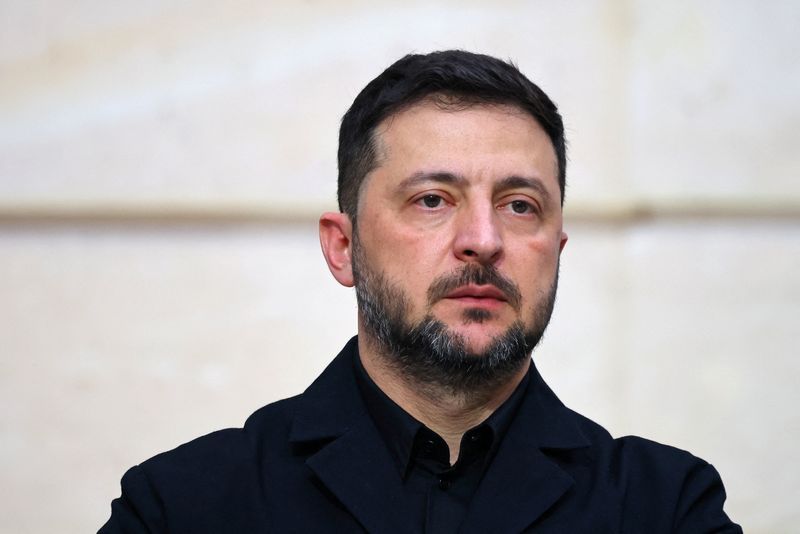 Ukraine&#039;s Zelenskiy set for talks in Turkey in new peace drive