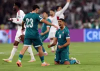 Soccer-Iraq down UAE in World Cup qualifying with late Al-Ammari penalty