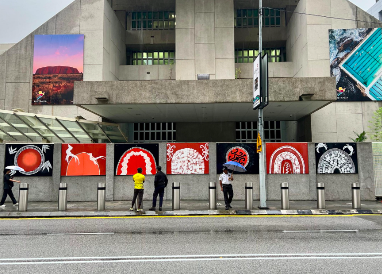 If you walk past the Australian High Commission on Jalan Yap Kwan Seng, you’ll spot a new seven-panel mural spanning its front wall. Photo: Australian High Commission