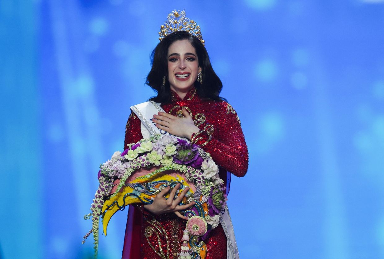 Fatima Bosch of Mexico crowned Miss Universe 2025 in Thailand | The Star