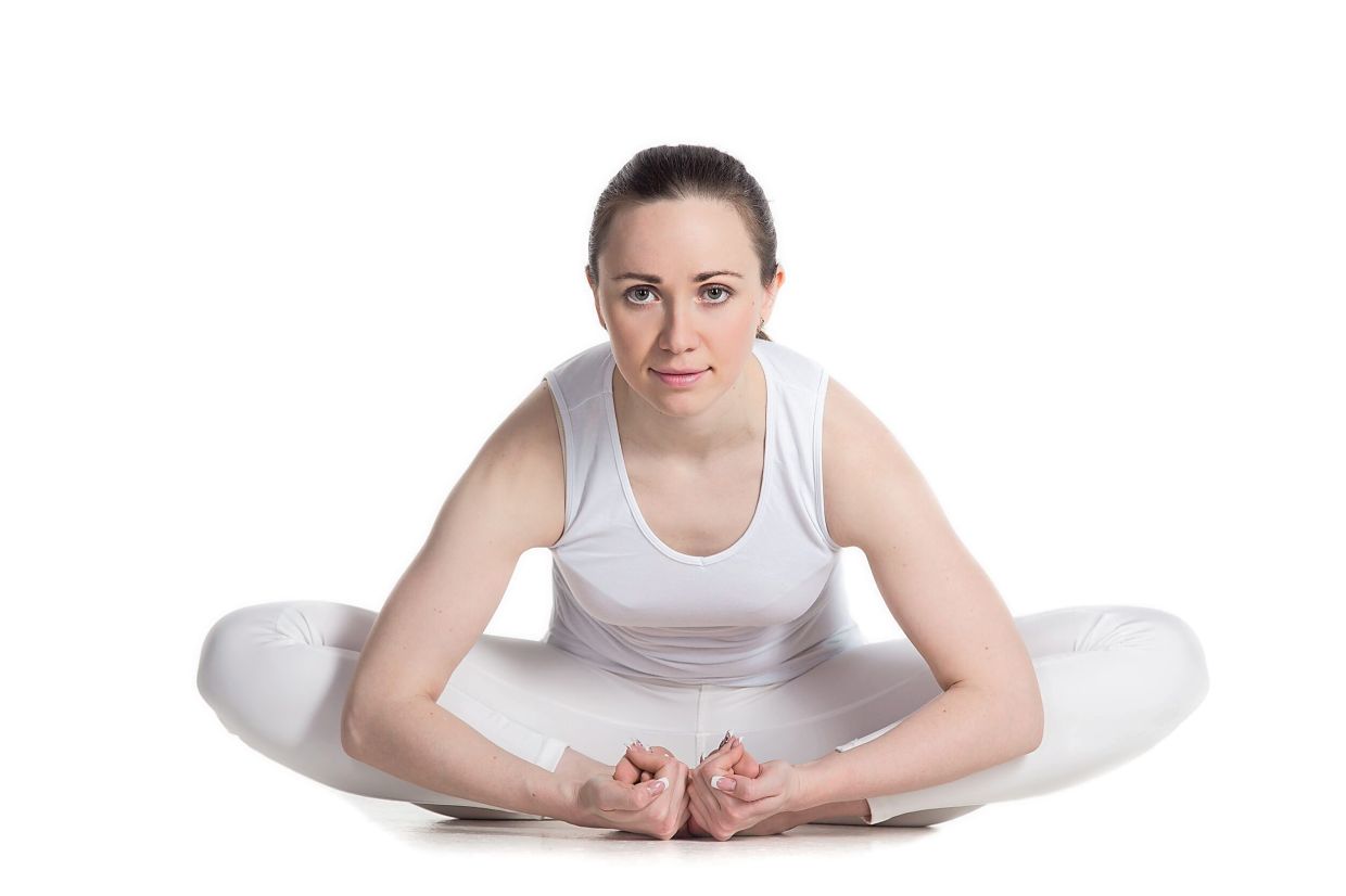 The butterfly position can help prepare you to get into the lotus position for yoga as it helps improve hip mobility.