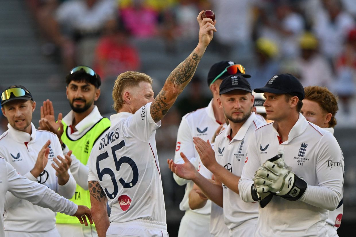 The Ashes -Cricket's super clash: Stokes leads fightback for England after Starc's super seven as 19 wickets fall on day one