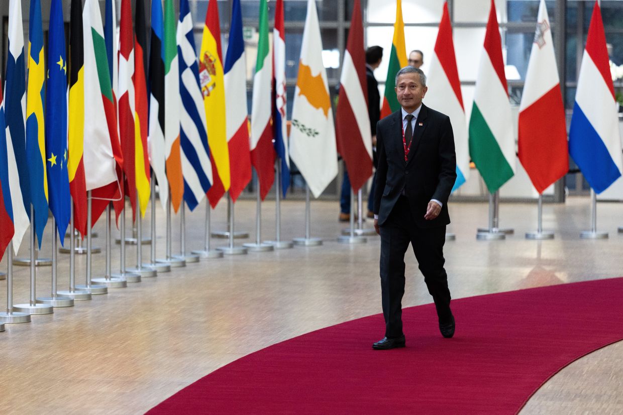 Singapore's Foreign Affairs Minister Vivian Balakrishnan arrives for the EU Indo-Pacific Ministerial Forum meeting at the European Council building in Brussels, 2025. -- AP Photo/Omar Havana