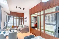 Students opt for flexible, convenient stays