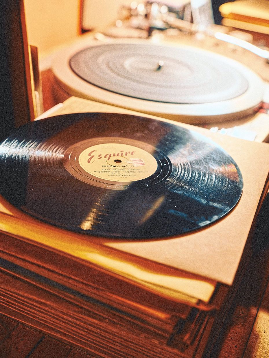 The Hot Club holds about 10,000 discs, gleaned from a 20,000-disc donation and other major gifts. Photo: The New York Times/Ye Fan