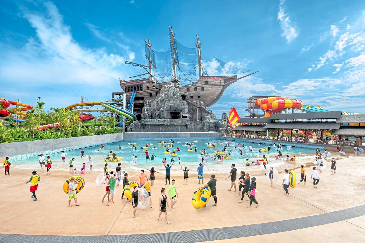 You can find plenty of theme parks, like Splashmania in Selangor, around the country. — Filepic