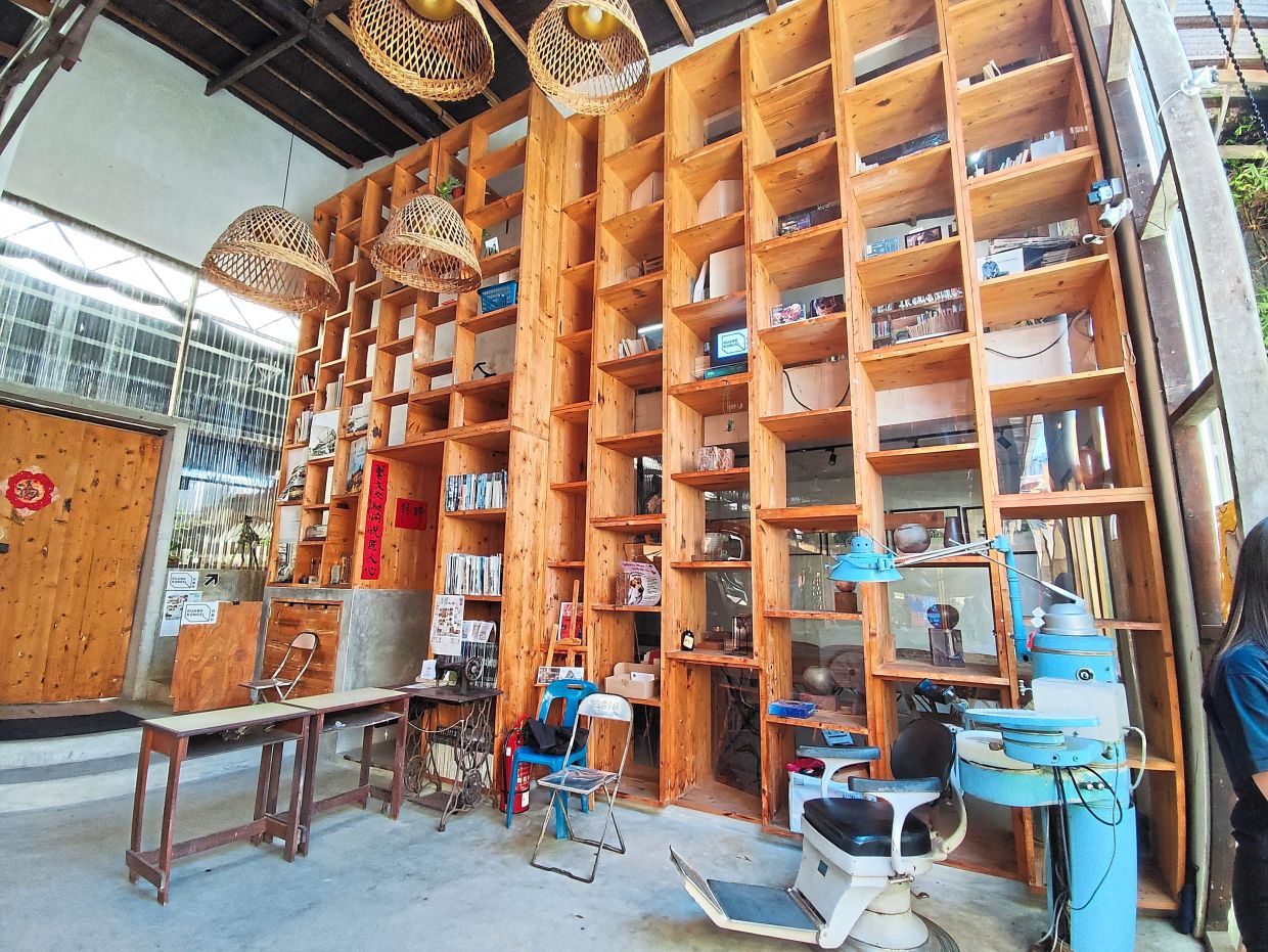 The exterior of Ruang Kongsi, which is housed within COEX at the Hin Bus Depot. Photo: Andrea Filmer 