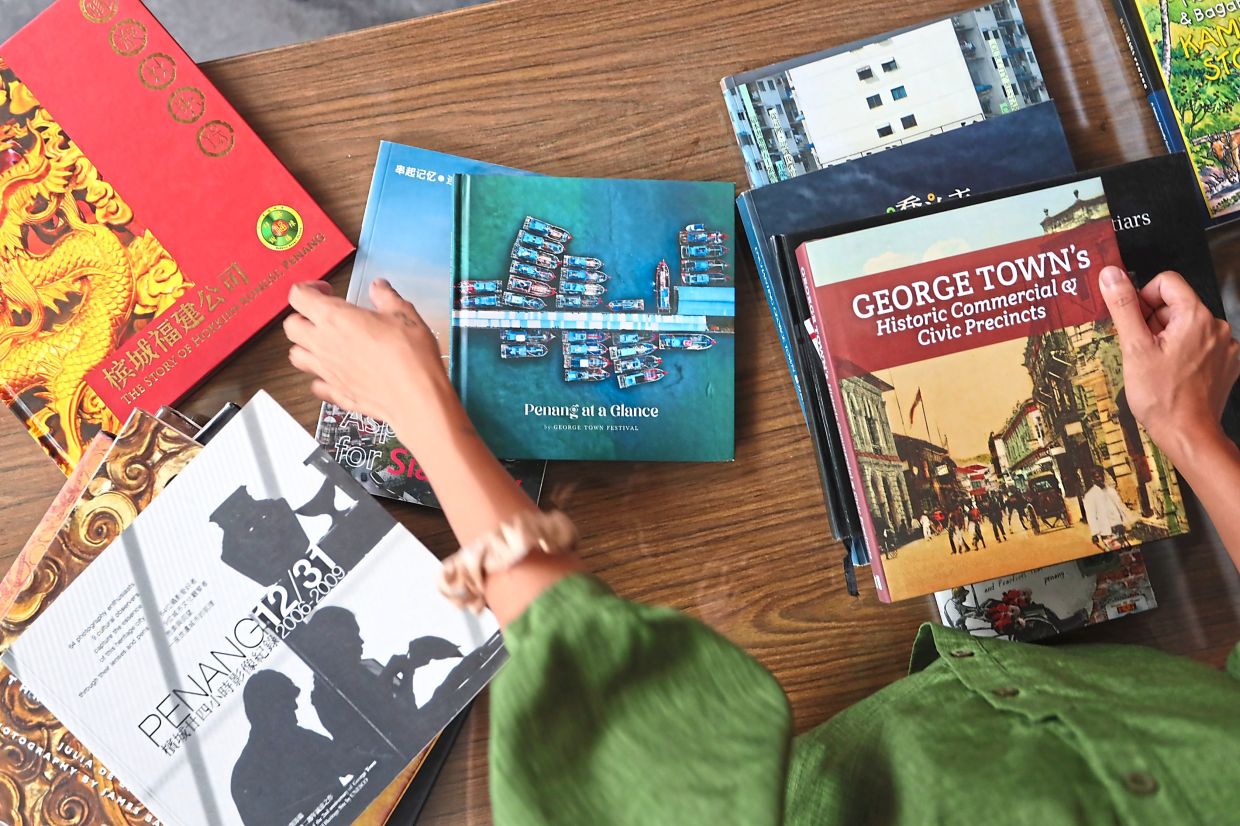 At Nui Kopi, visitors can explore a display of local Penang books. Photo: Oh Chin Eng 