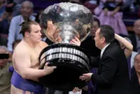 History Maker - Ukrainian sumo wrestler shocked to win first title