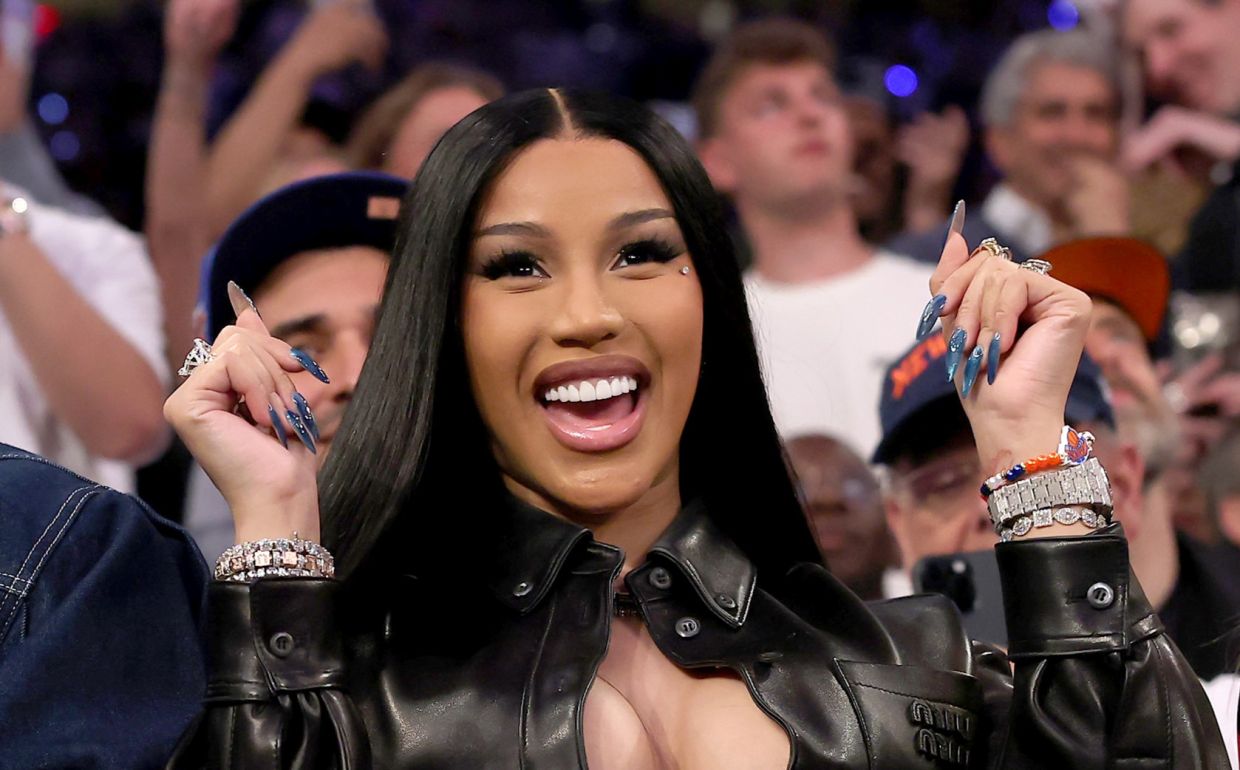 Rapper Cardi B commissions bracelet made of newborn’s umbilical cord
