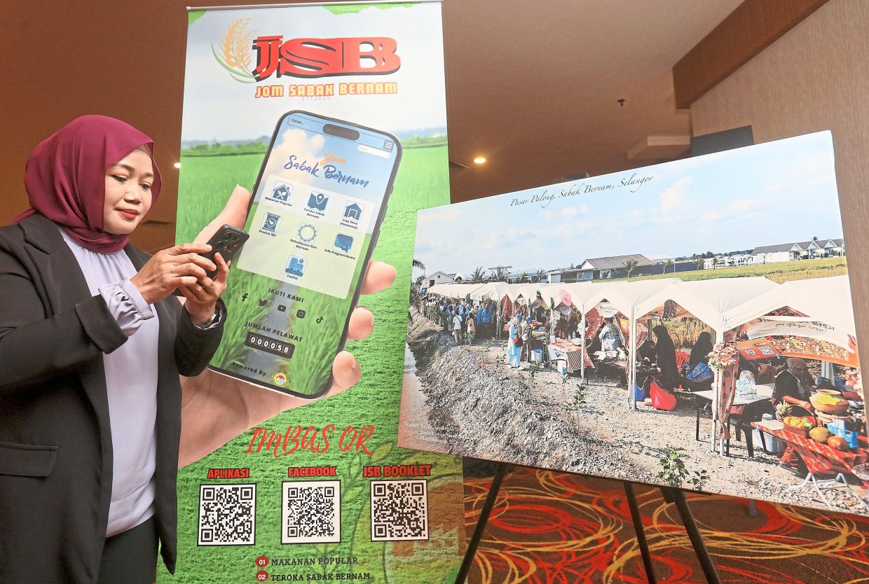 The Jom Sabak Bernam app is available for download on Google Play Store. 