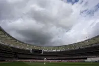 Cricket-Ashes pitch rated 'very good' after two-day test in Perth
