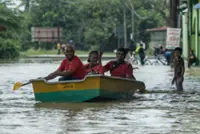 Flood evacuees in five states increase, slight dip in Kelantan, Kedah