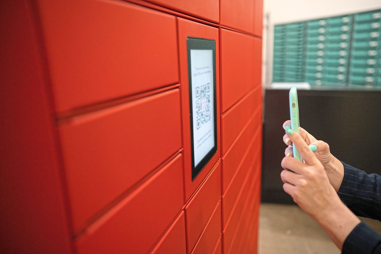 Improved access to collection points is one of the ways collaboration is easing last-mile challenges. — Photo from 123rf.com 