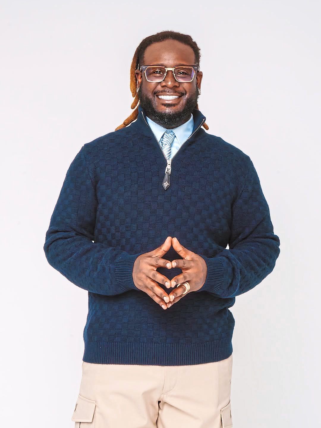 Celebrities are embracing the viral trend, posting up shots of themselves wearing a quarter-zip. Photo: Instagram/T-Pain