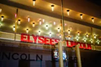 In Paris, historic arthouse cinemas adapt to battle decline