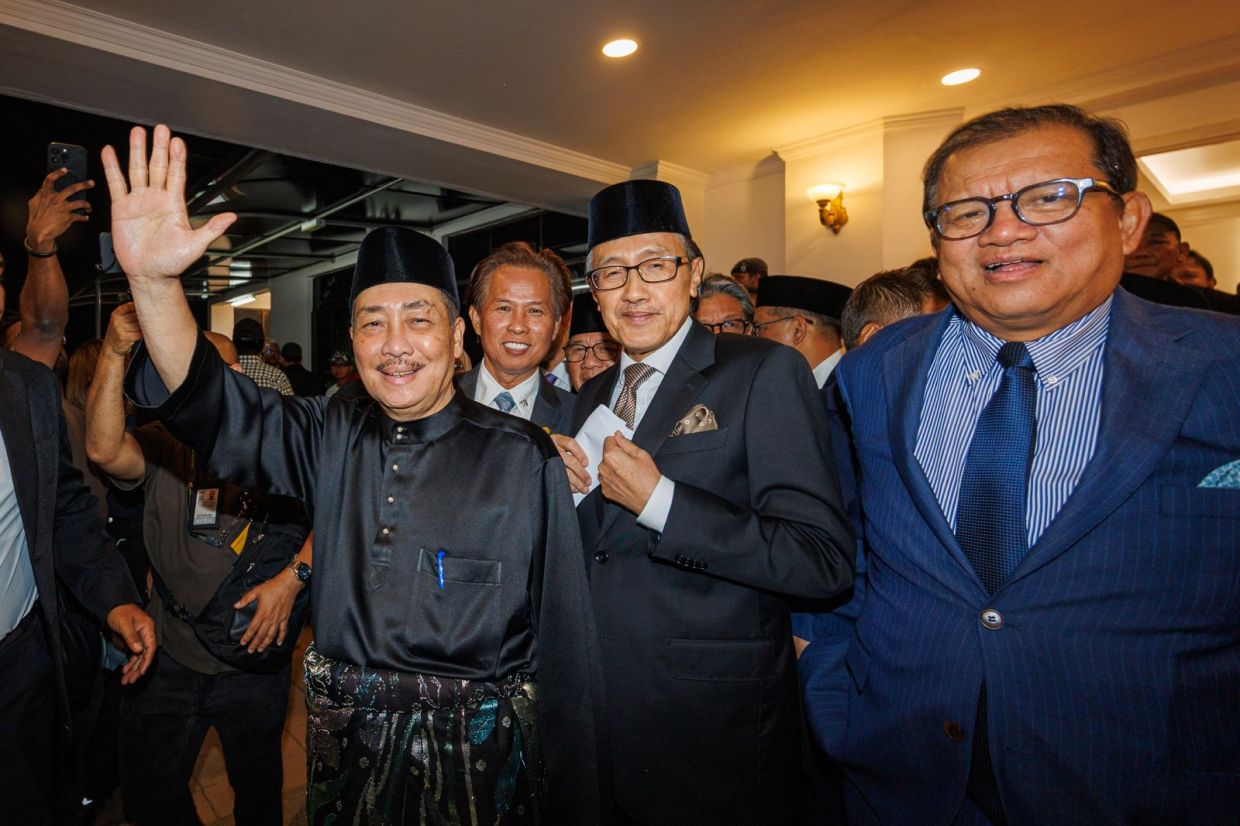 Sabah polls: Wheeling and dealing in the wee hours