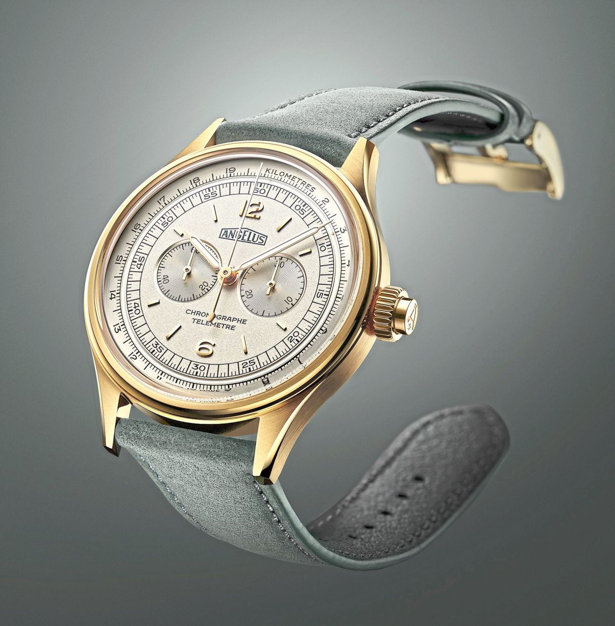 Angelus’ Chronographe Telemetre in 18karat yellow gold has a vintage-inspired aesthetic.