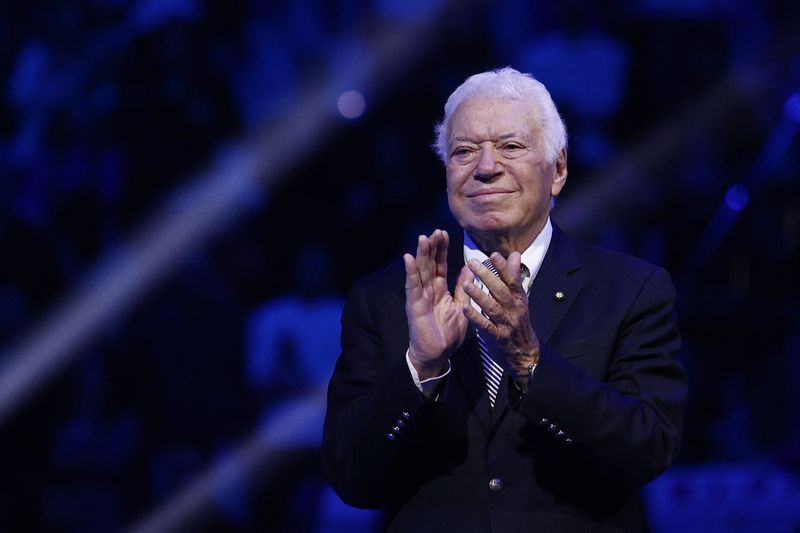 Nicola Pietrangeli, Italy’s tennis maestro who danced on clay, dies at 92