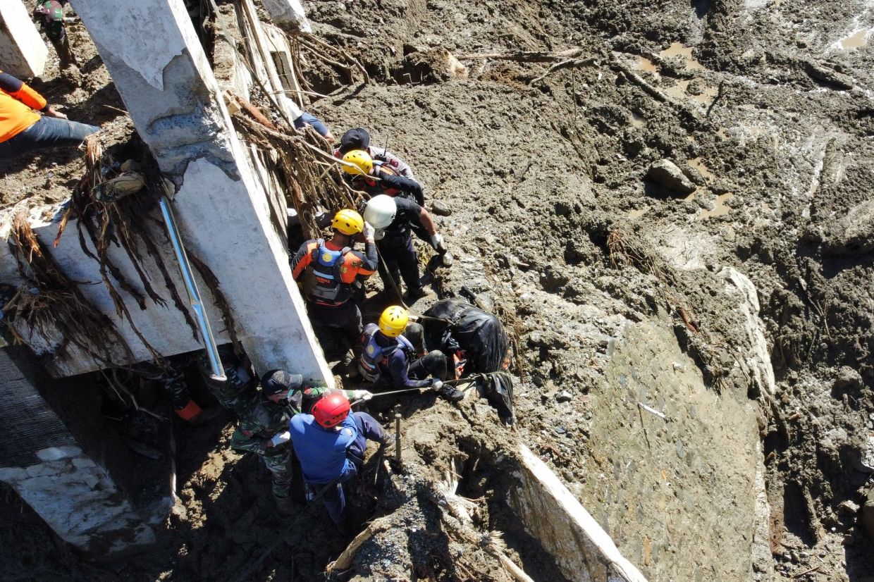 Missing M’sian in west Sumatra landslide was travelling to visit relatives