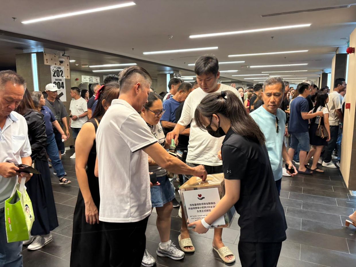 Malaysians donate generously for Hong Kong fire victims during Cantopop icon Alan Tam's full-house concert in Bukit Jalil