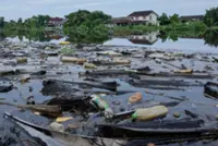 Rising waters, rising risks