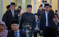 Hajiji unveils new Sabah Cabinet line-up