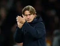 Soccer-'We are nothing without fans,' Frank says after booing at Spurs