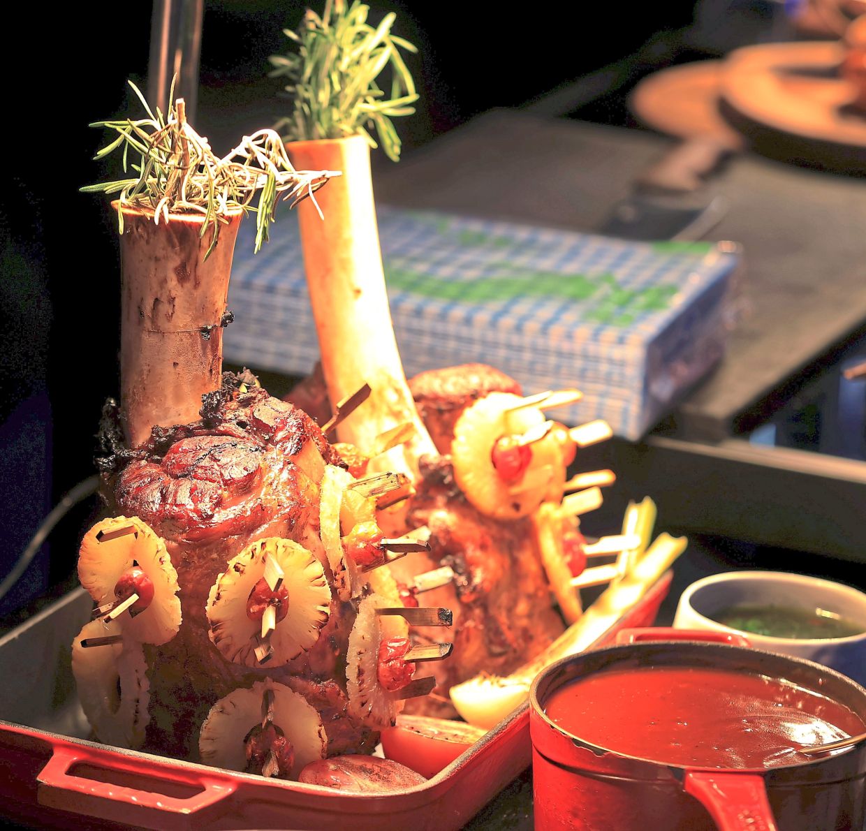 A variety of roasts is available as a takeaway order. 