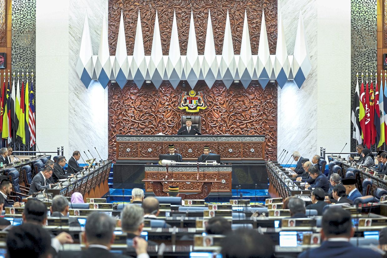 Three ministers to be sworn in as senators on Dec 3
