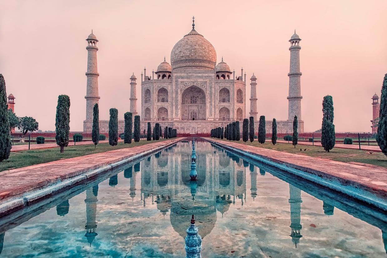 A must-visit attraction for honeymooners, the Taj Mahal in Agra, India, stands as a breathtaking tribute to everlasting love.-123rf.com