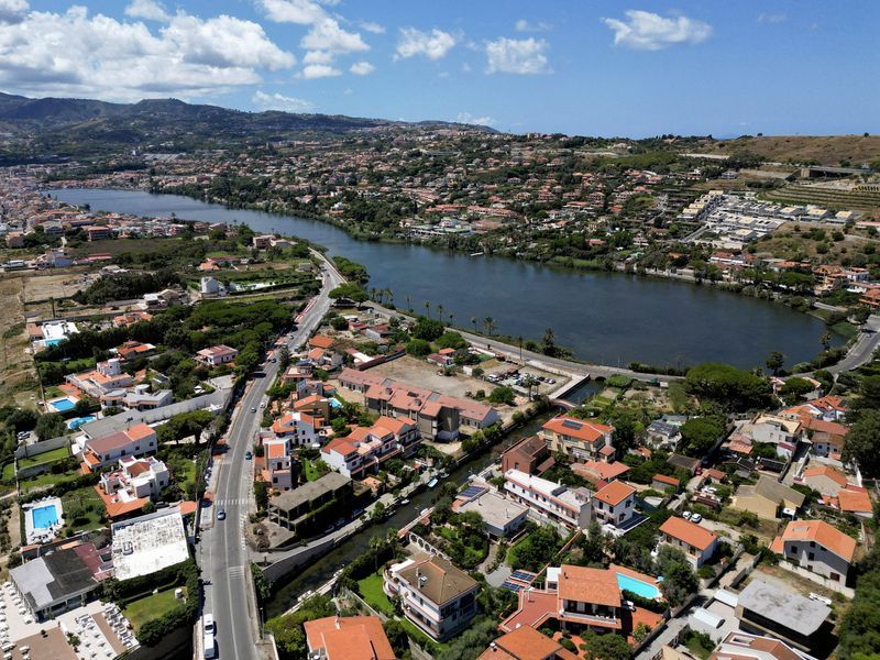 A bridge too far? Sicily project tests limits of Italy's ambitions