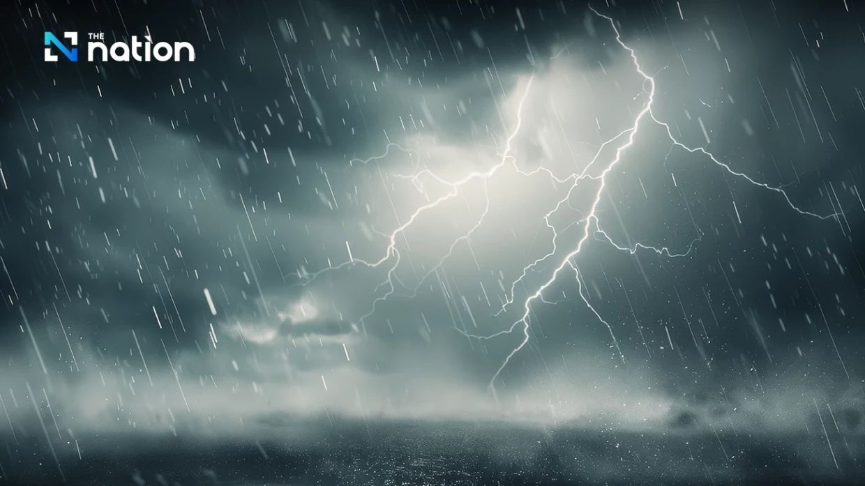 Heavy rains return to southern Thailand as PM2.5 levels rise in the north and central regions