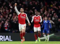 Soccer-Arsenal go five points clear, Villa roar back at Brighton to go third