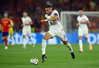 Soccer-Mbappe chasing Ronaldo record as Real Madrid host Celta