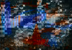 Vilnius kicks off Christmas season with annual tree lighting