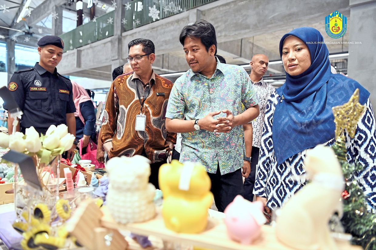 Bracing for weekend king tide