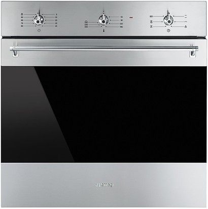 The Smeg classic aesthetic built-in oven is made for those who appreciate premium design and timeless sophistication.