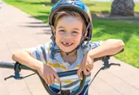 First aid for a knocked-out tooth 