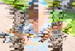 First aid for a knocked-out tooth 