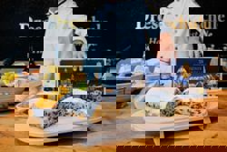 German bakers bring Christmas specialty to life with rich tradition and sweetness