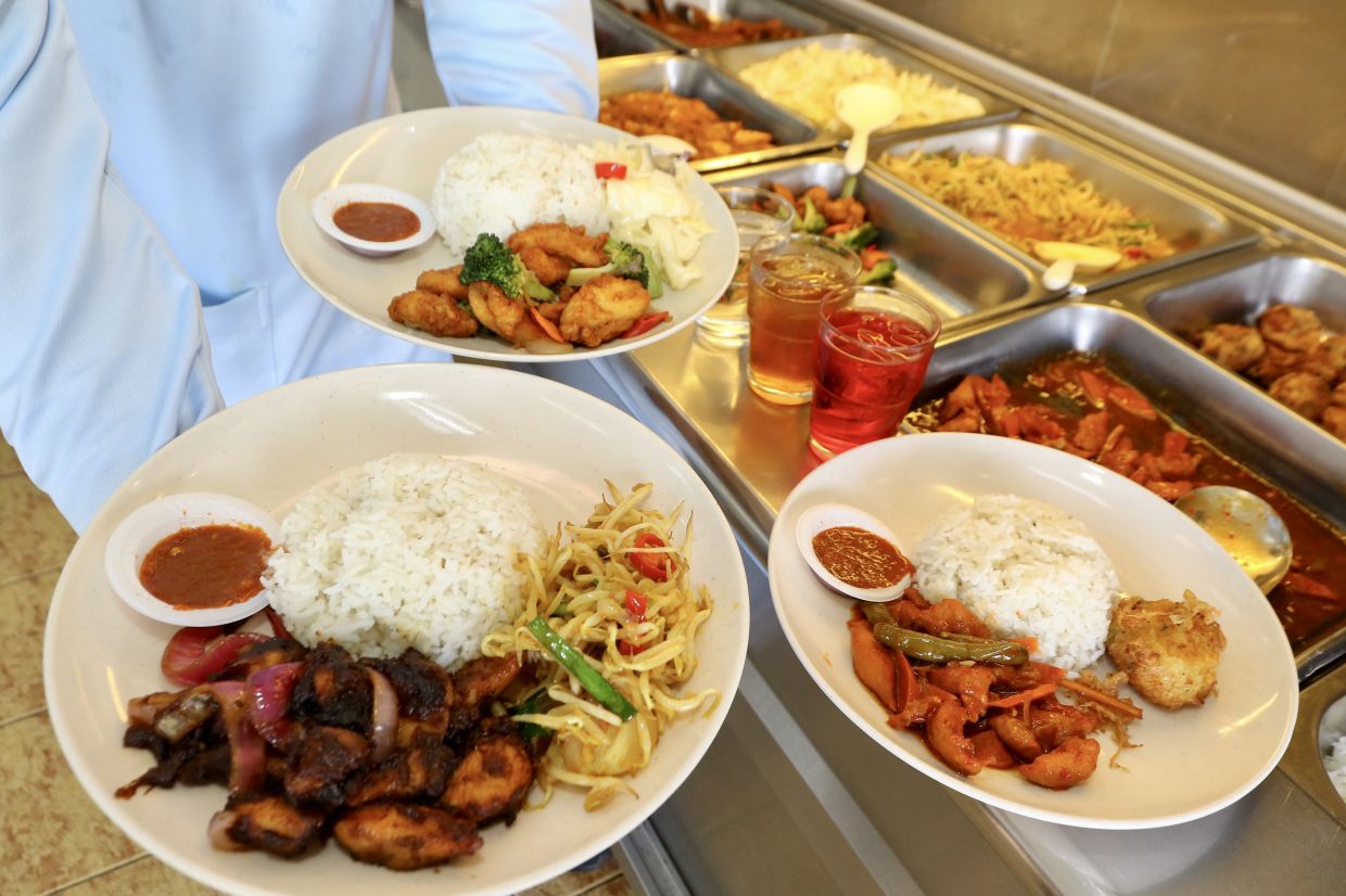 INTERACTIVE: Menu calorie labels help Malaysians pick healthier meals, study shows