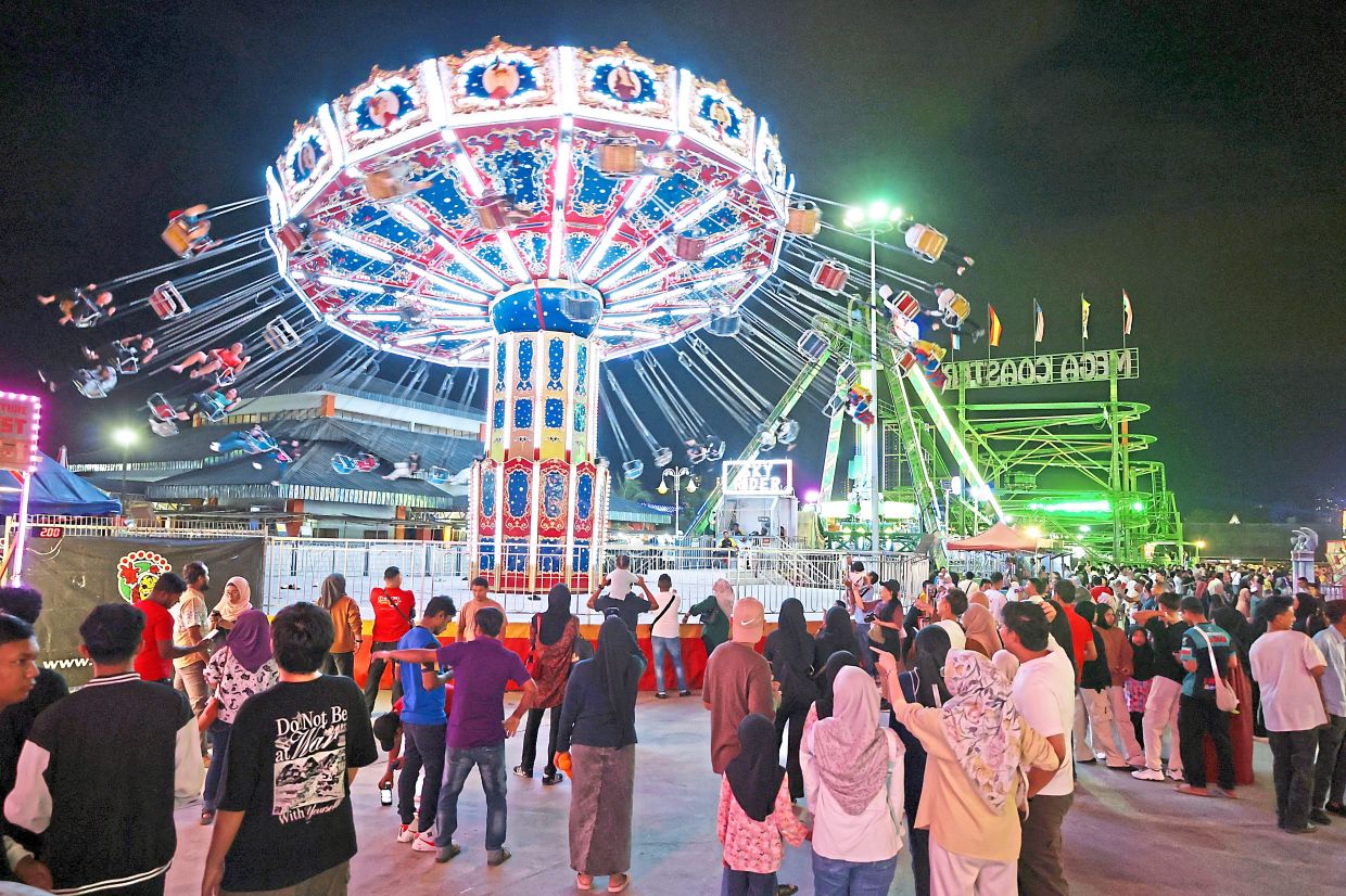 (Below) The scene at last year’s Pesta Pulau Pinang. — Filepic