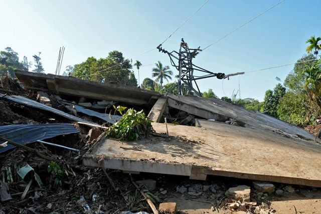 Disaster death toll in Sri Lanka climbs to 618, 209 still missing