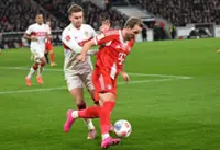Soccer-Substitute Kane scores hat-trick in Bayern's 5-0 demolition of hosts Stuttgart