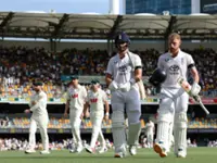 Cricket-Stokes, Jacks ensure Australia must bat again in second Ashes Test