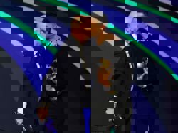 Soccer-FIFA apologises to Argentina coach over World Cup trophy gloves rule